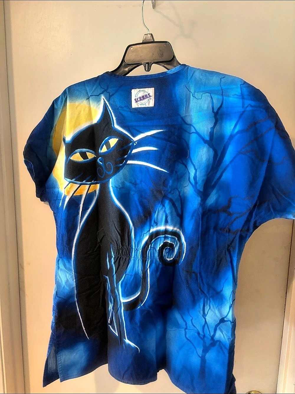 S.CRUBS Cat Graphic Short Sleeve Tee in Blue Size Medium Like New - Picture 2 of 4